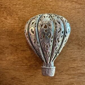 Intricate Silver Hot Air Balloon Brooch